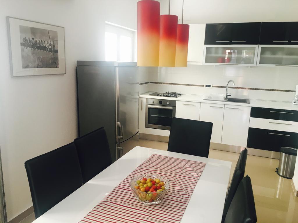 Apartment Leonardo Biograd Na Moru Exterior photo