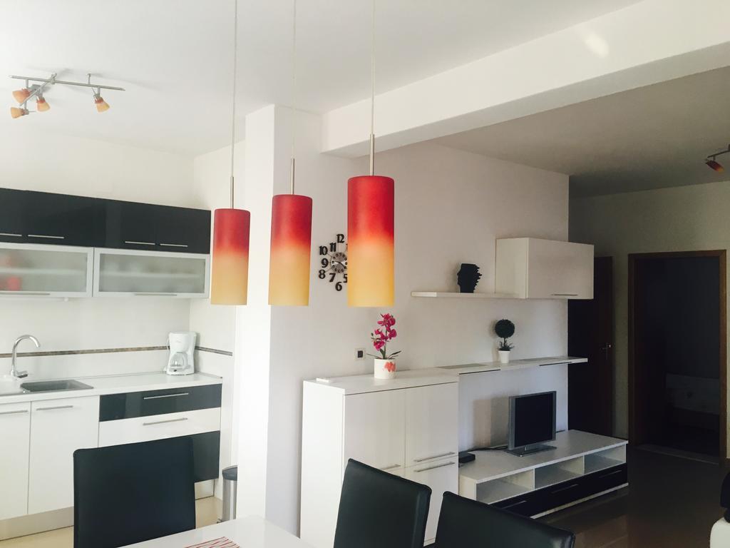 Apartment Leonardo Biograd Na Moru Exterior photo